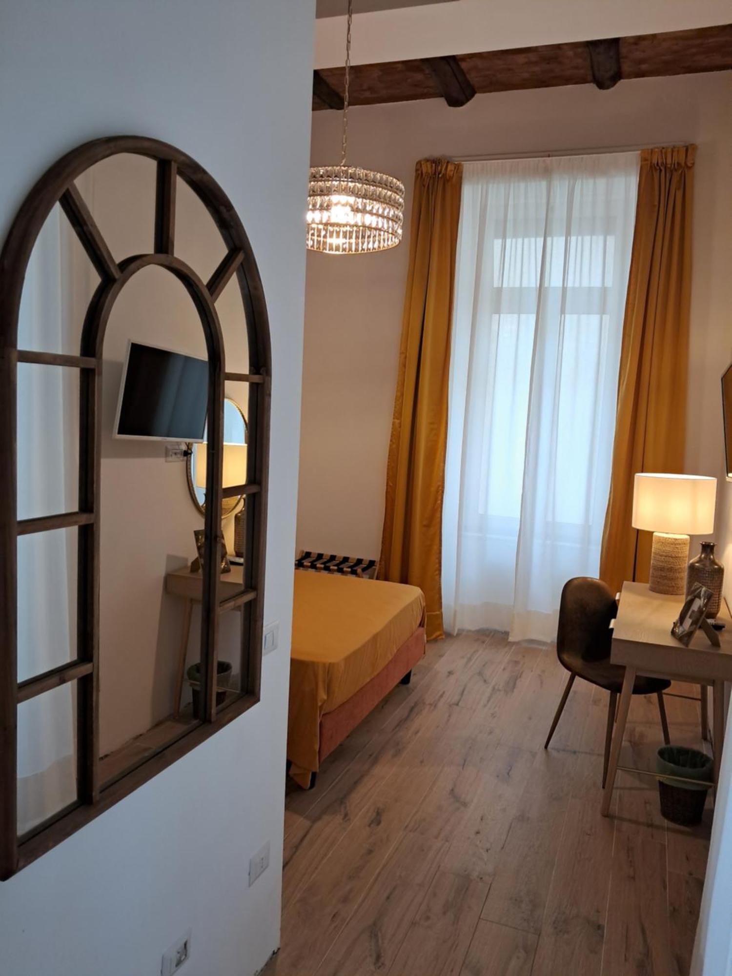 Guest house Domus Sirena Naples